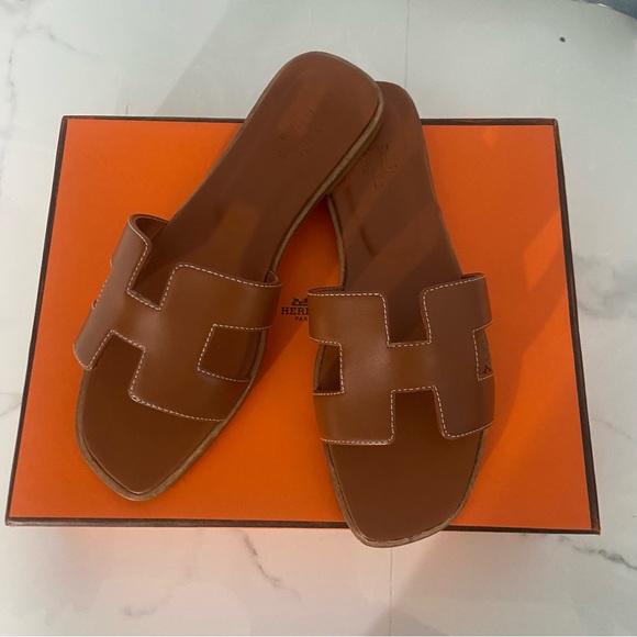 Hermes Brown Leather Women's Sandals size 39🍄🍄 - Picture 1 of 5